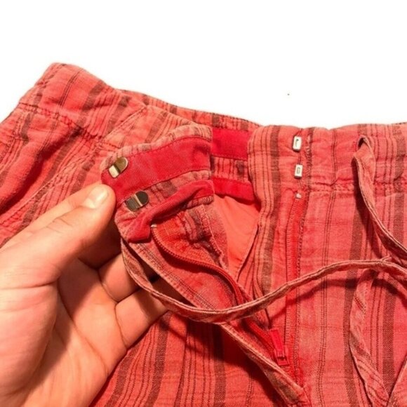 Tommy Bahama Beach Girl Patterned Shorts Size 6 High Waisted - Picture 2 of 7